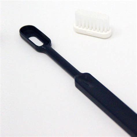 Brosse à dents Marine médium rechargeable