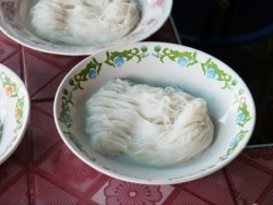 Tagliatelles thaies de riz blanc Bio